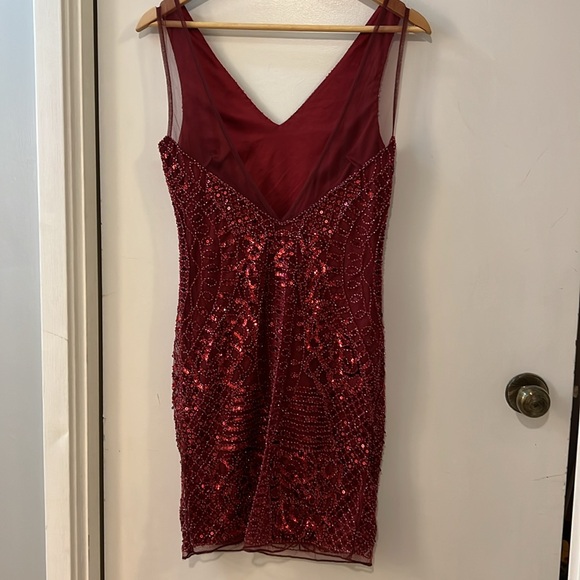 Beaded red cocktail dress - Picture 2 of 2
